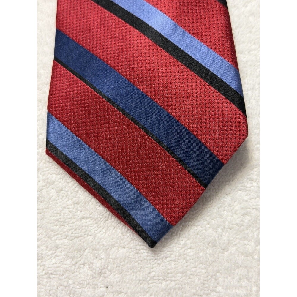 Merona Silk Tie Red And Blue Diagonal Stripe Men's Classic Business Necktie 57"